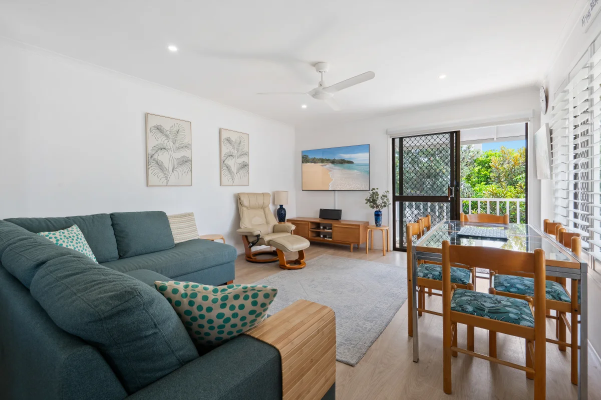 8/999 Gold Coast Highway, Palm Beach QLD 4221