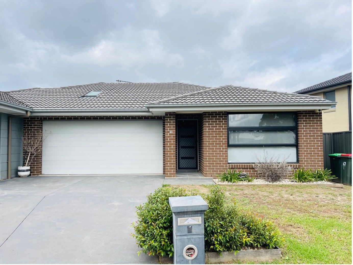 8 Bandara Circuit, Spring Farm NSW 2570, Image 0