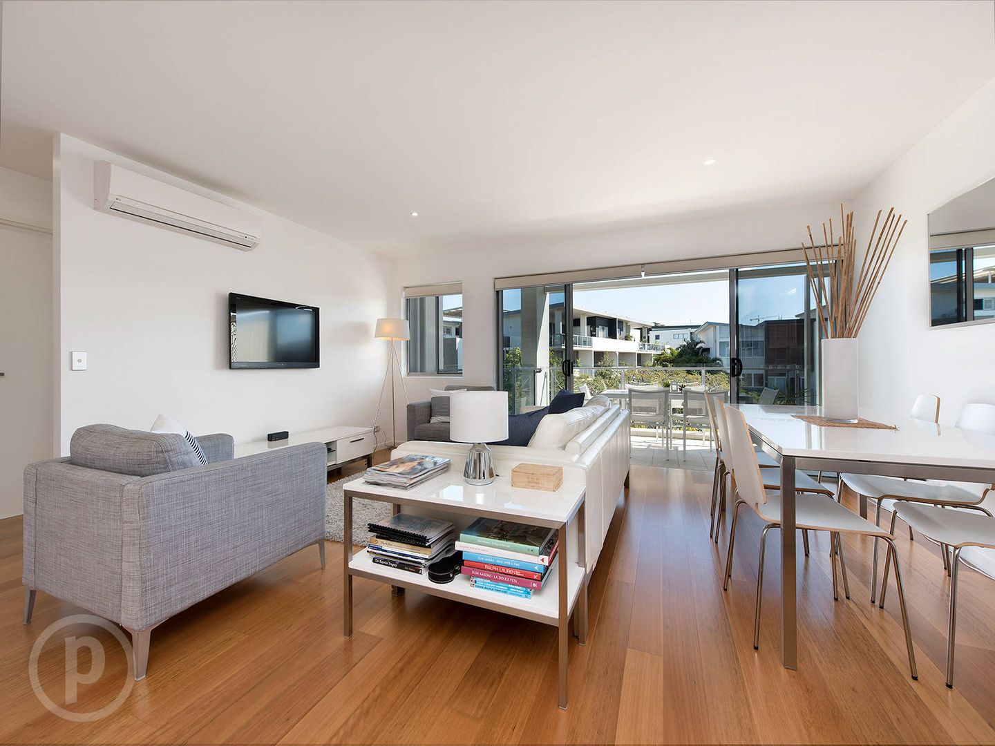 8/60 Love Street, Bulimba QLD 4171, Image 1