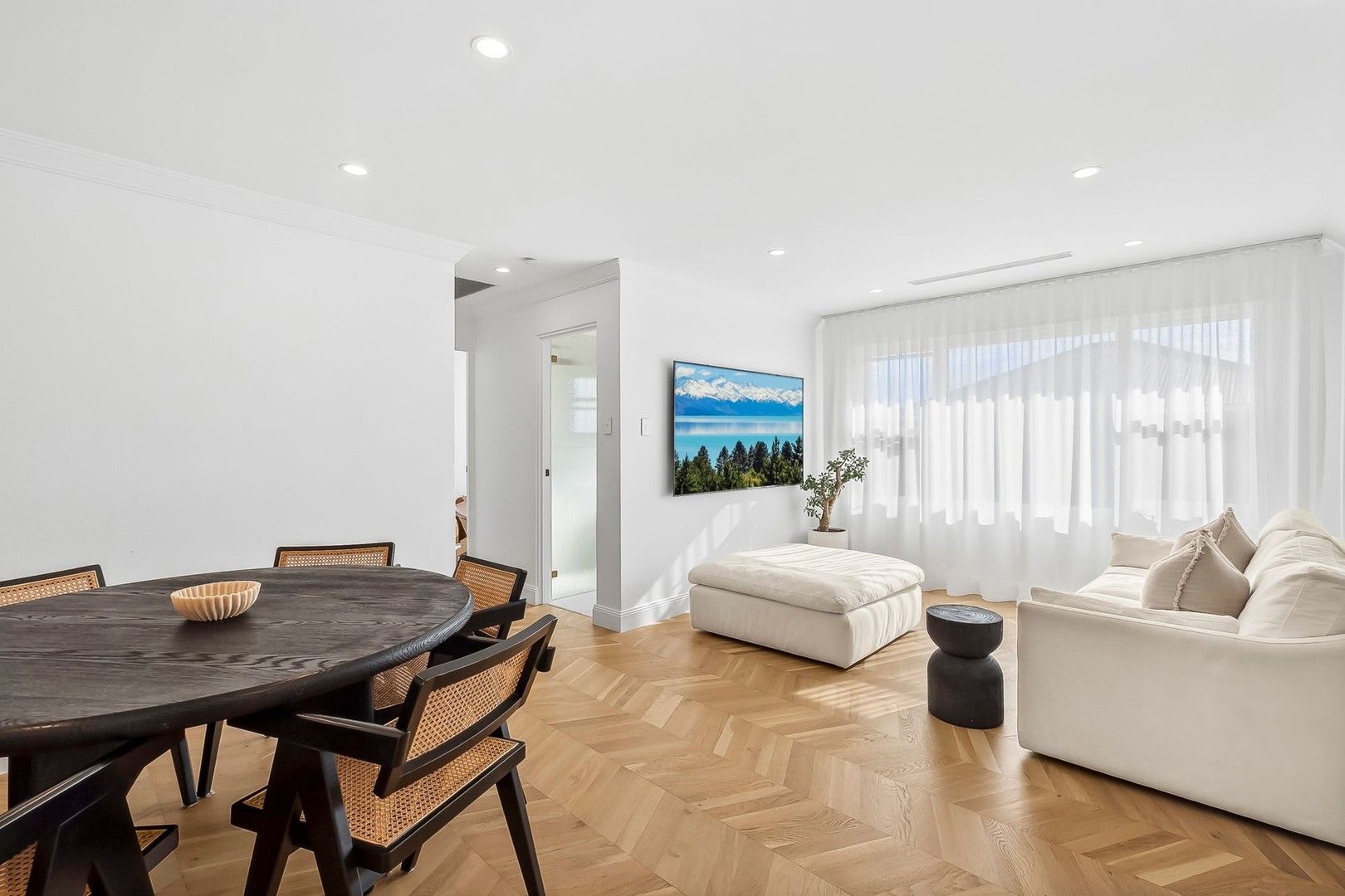 2 bedrooms Apartment / Unit / Flat in 15/4-6 Allison Road CRONULLA NSW, 2230