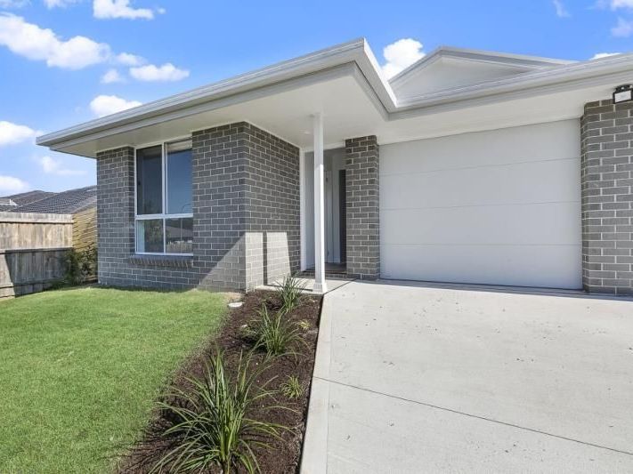 39a Diploma Drive Thrumster Nsw 2444 Duplex For Rent 450 Domain