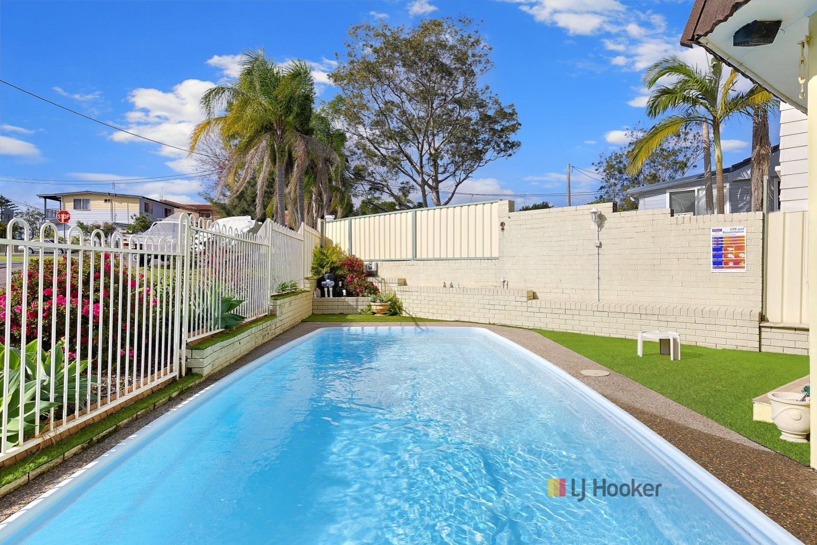 5 Peveril Street, Mannering Park NSW 2259, Image 2