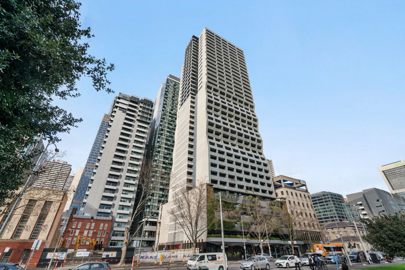 2 bedrooms Apartment / Unit / Flat in 2409/350 William Street MELBOURNE VIC, 3000