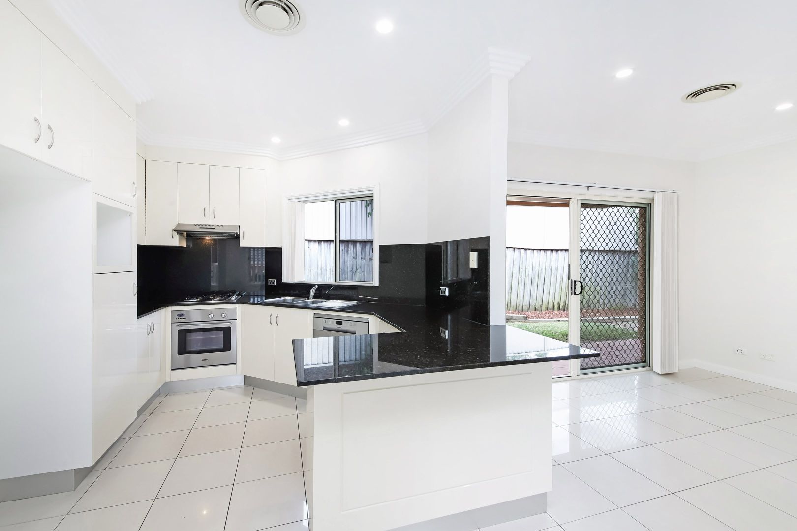 2/69-71 Bridge Road, Ryde NSW 2112, Image 1