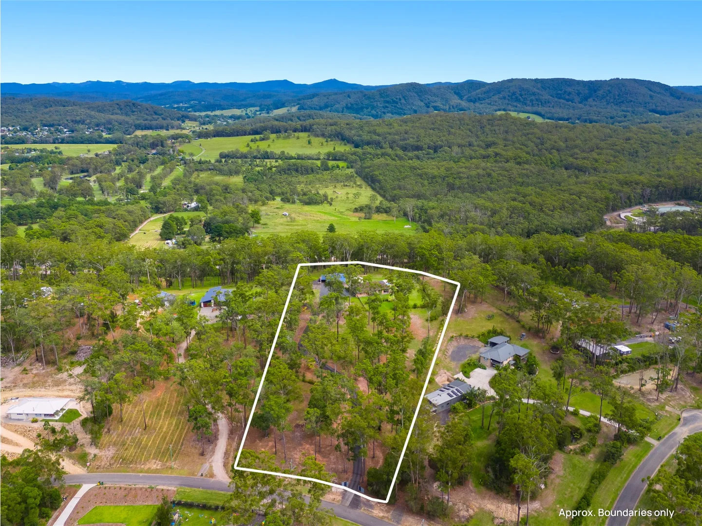 Additional image 23 of 8 Glider Spur, Kew NSW 2439