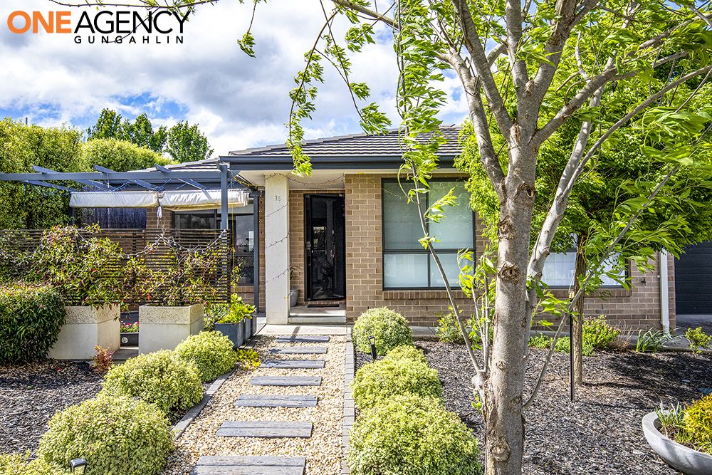 3 bedrooms House in 15 Quealy Street CASEY ACT, 2913