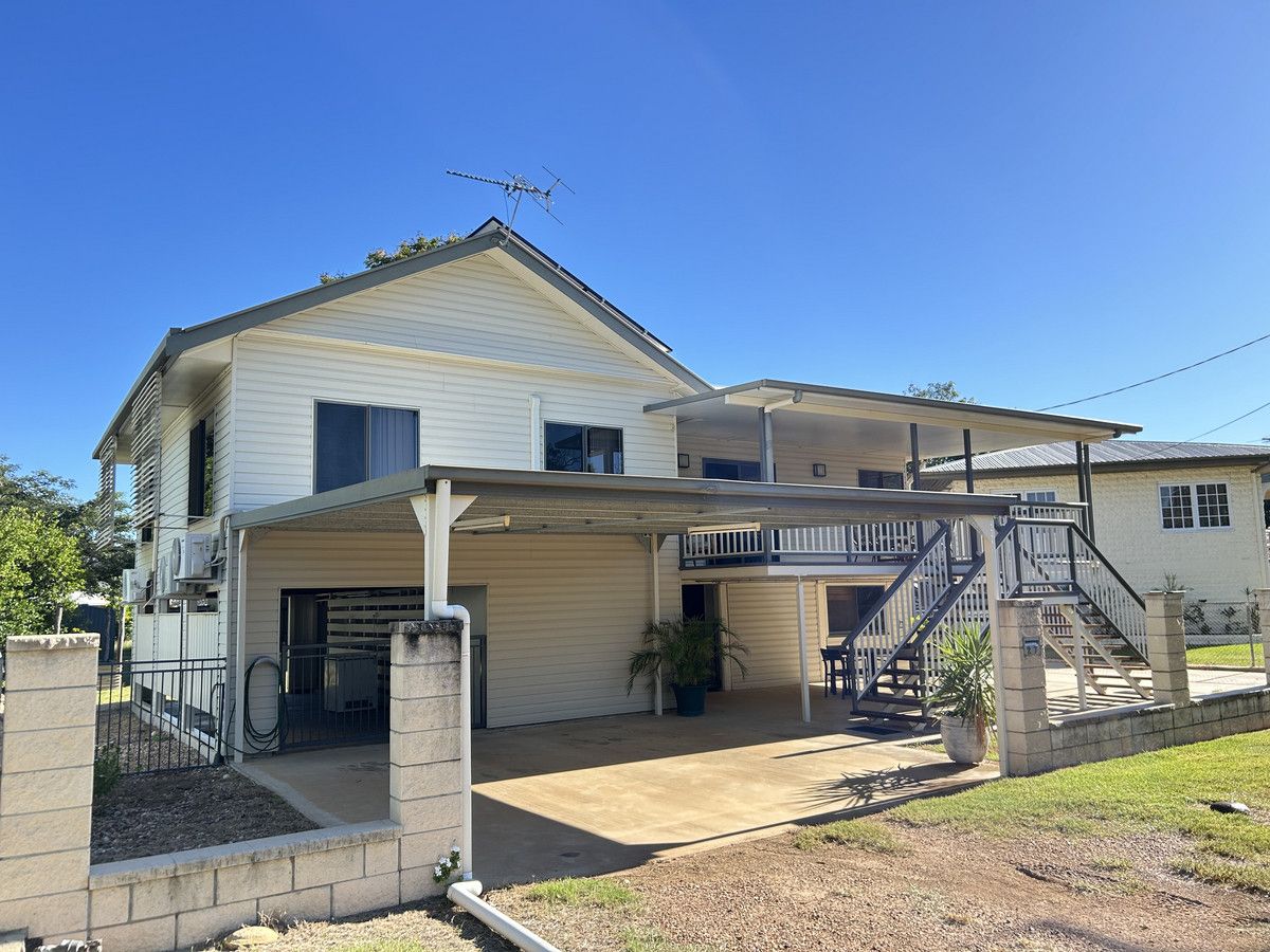 27 Little Avenue, Hughenden QLD 4821, Image 2