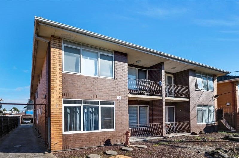 2 bedrooms Apartment / Unit / Flat in 4/8 Kelvin Grove SPRINGVALE VIC, 3171
