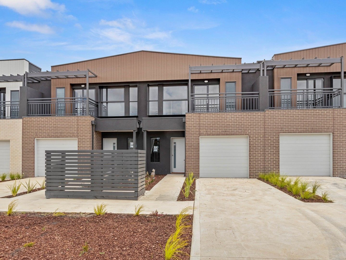 3 bedrooms House in 32 Jeng Loop TARNEIT VIC, 3029