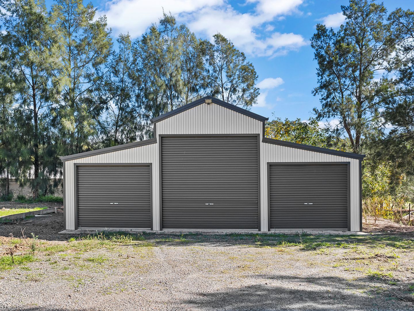 46 Benwerrin Crescent, Grasmere NSW 2570, Image 2