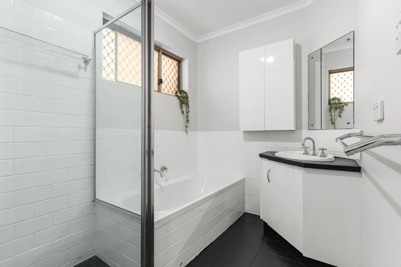 Additional image 11 of 10/306 Victoria Road, Largs North SA 5016