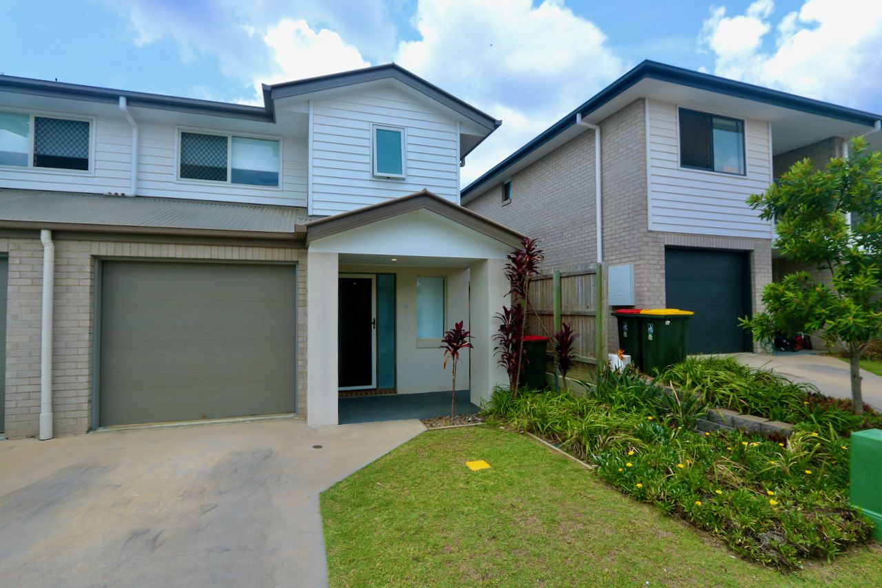 3 bedrooms Townhouse in 25 Falso Place DOOLANDELLA QLD, 4077