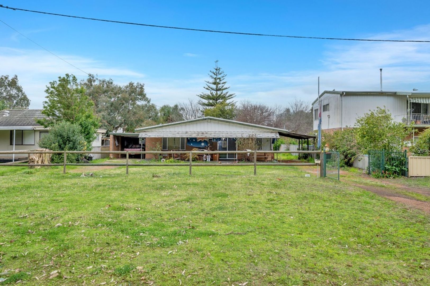 2 Ravenswood Road, Ravenswood WA 6208, Image 2