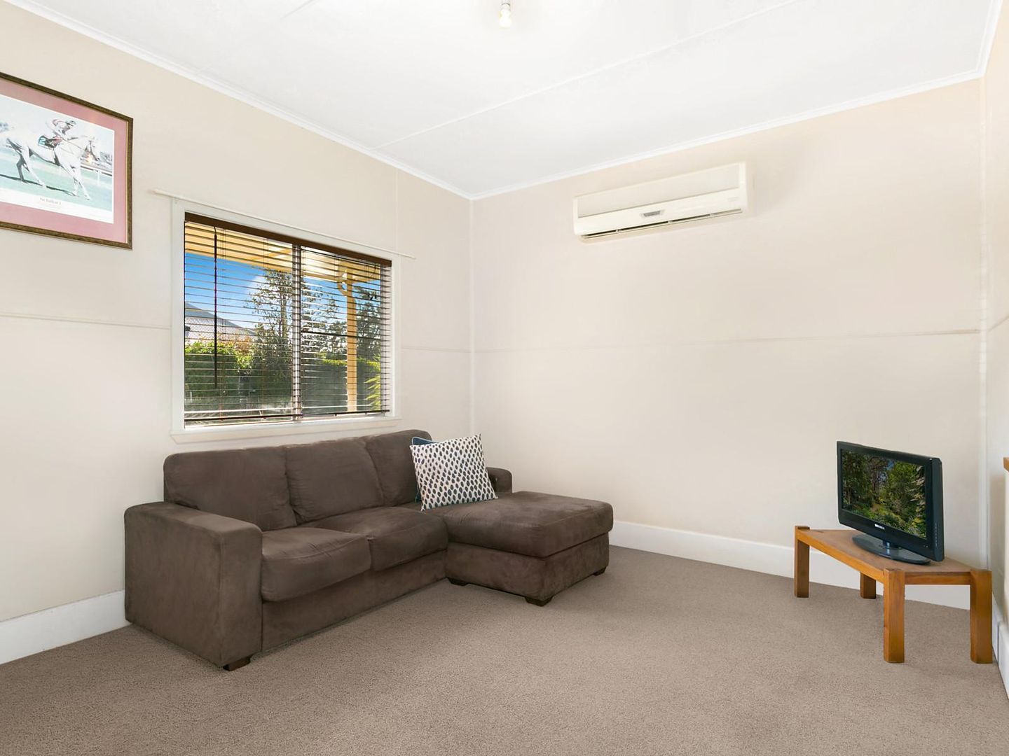 97 Gosford Road, Adamstown NSW 2289, Image 2