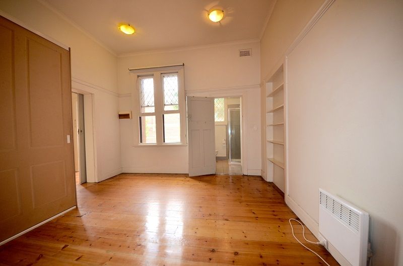 1 bedrooms Apartment / Unit / Flat in 2/184 Auburn Rd HAWTHORN VIC, 3122