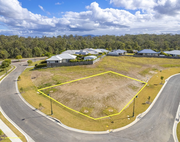 3 Scenic Drive, Southside QLD 4570