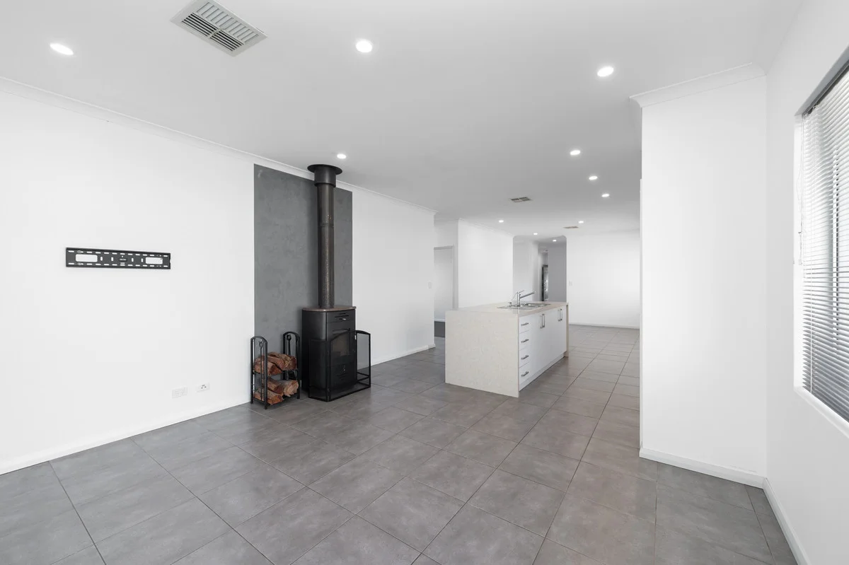 Additional image 3 of 20 Ferguson Street, Middle Swan WA 6056