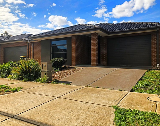 13 Maddock Street, Point Cook VIC 3030