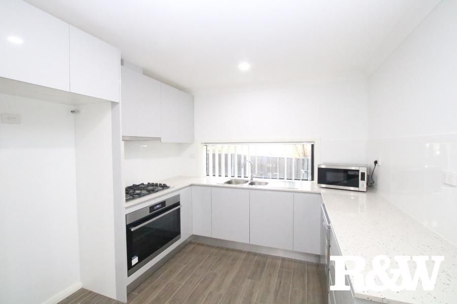 2 bedrooms House in 61a Westminster Street ROOTY HILL NSW, 2766