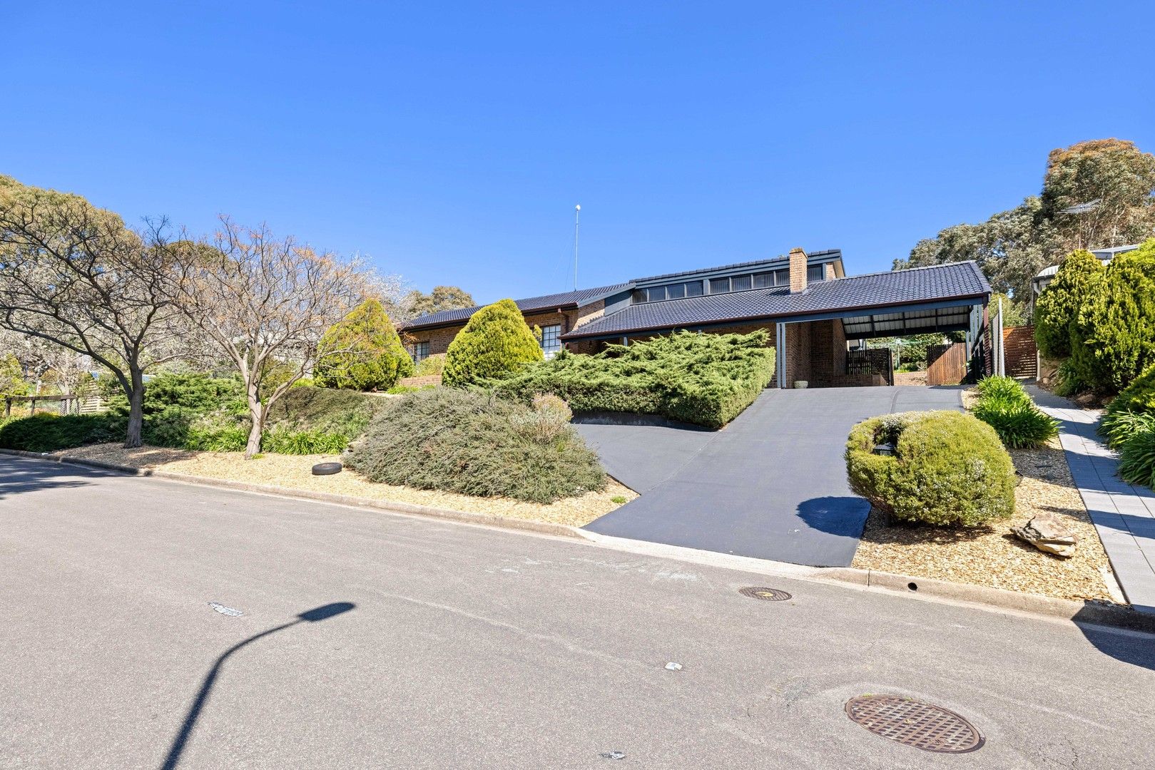 4 bedrooms House in 22 Jerilderie Drive HAPPY VALLEY SA, 5159