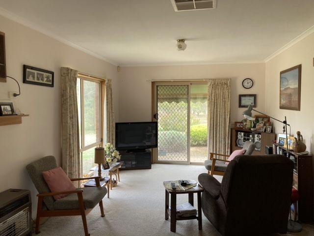 5 Roberts Road, Welshmans Reef VIC 3462, Image 1