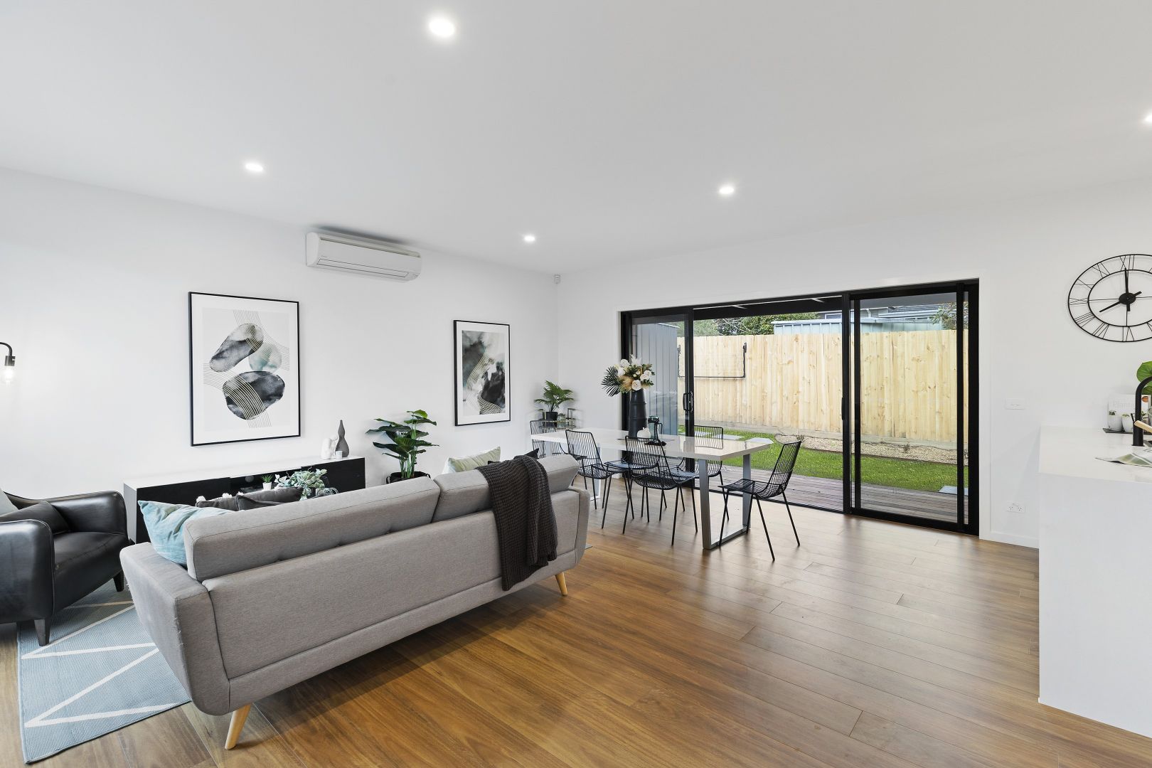 3/9 Farnham Road, Bayswater VIC 3153, Image 1