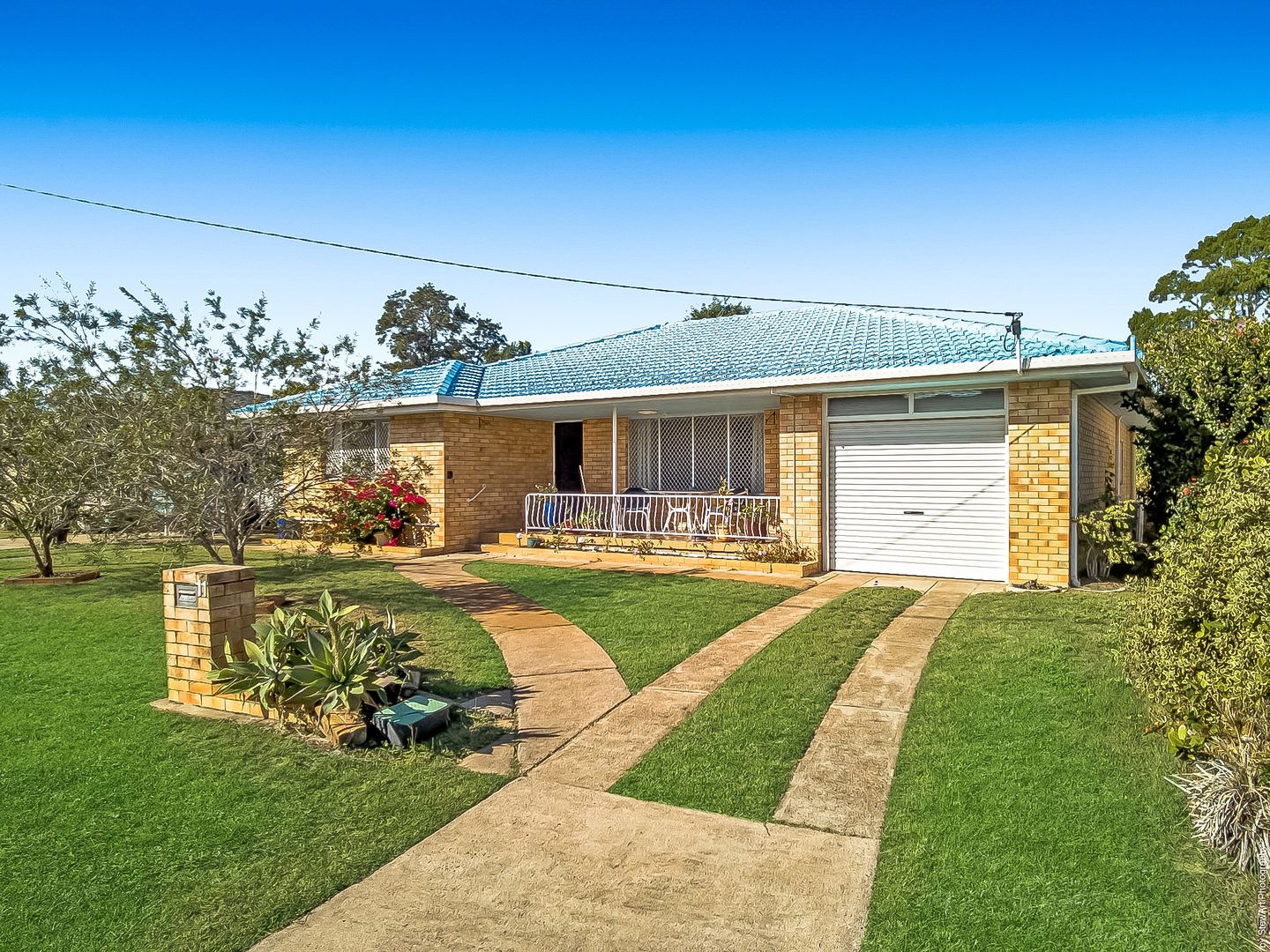 11 Campbell Street, Torquay QLD 4655, Image 1