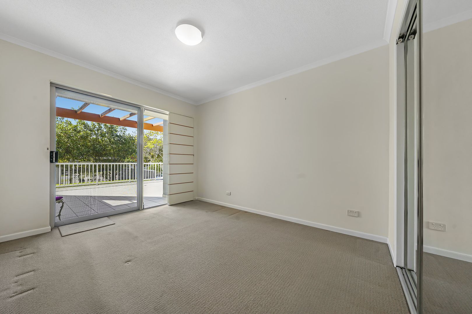 8/1 Riverwalk Avenue, Robina QLD 4226, Image 1