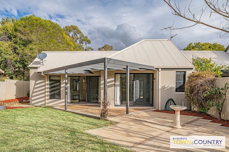 18 Nathanial Pidgeon Drive, Armidale NSW 2350, Image 1