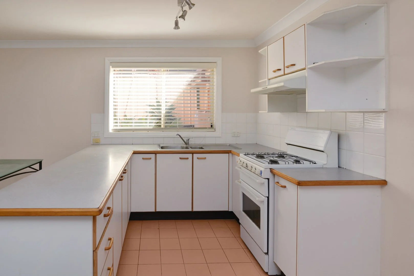 4/44 Wattle Street, East Gosford NSW 2250