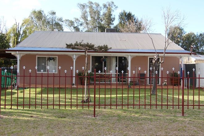 Picture of 11 Lowde Street, NERICON NSW 2680