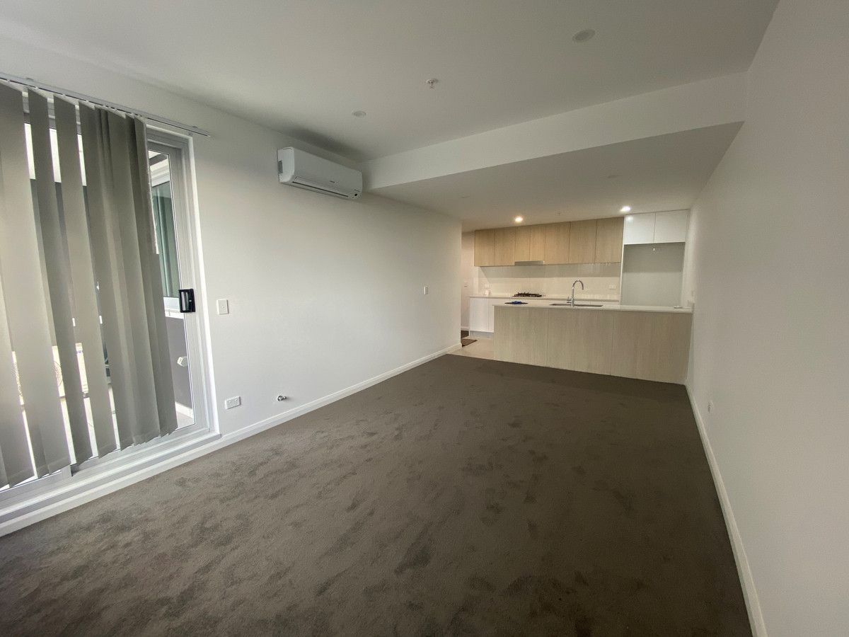 1805/5 Second Avenue, Blacktown NSW 2148, Image 2