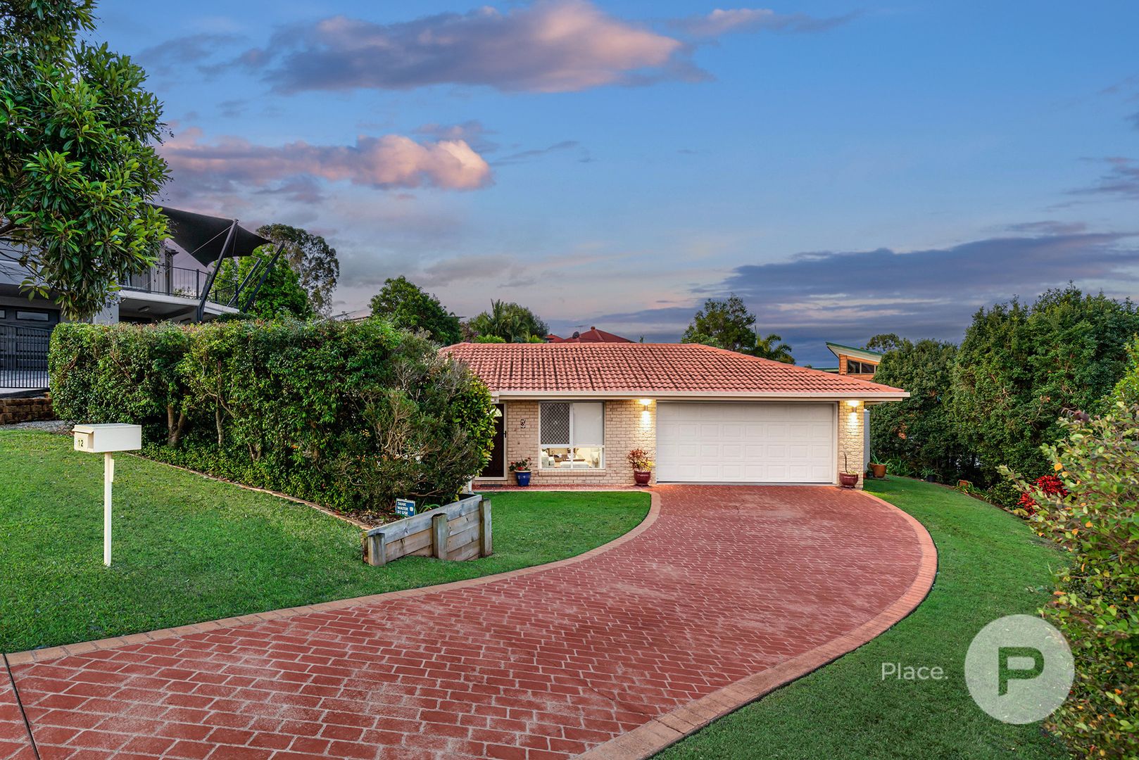 12 Felicia Place, Eatons Hill QLD 4037