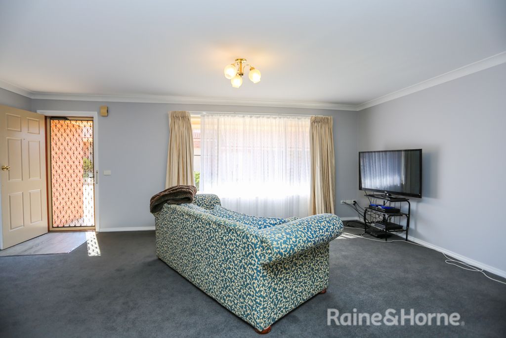 6/56 Lambert Street, Bathurst NSW 2795, Image 2