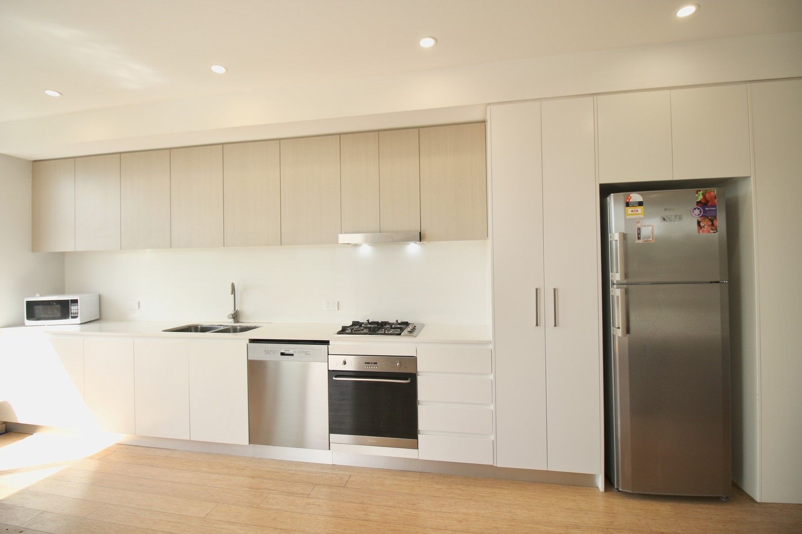 2 bedrooms Apartment / Unit / Flat in 26/32 Essex Street EPPING NSW, 2121