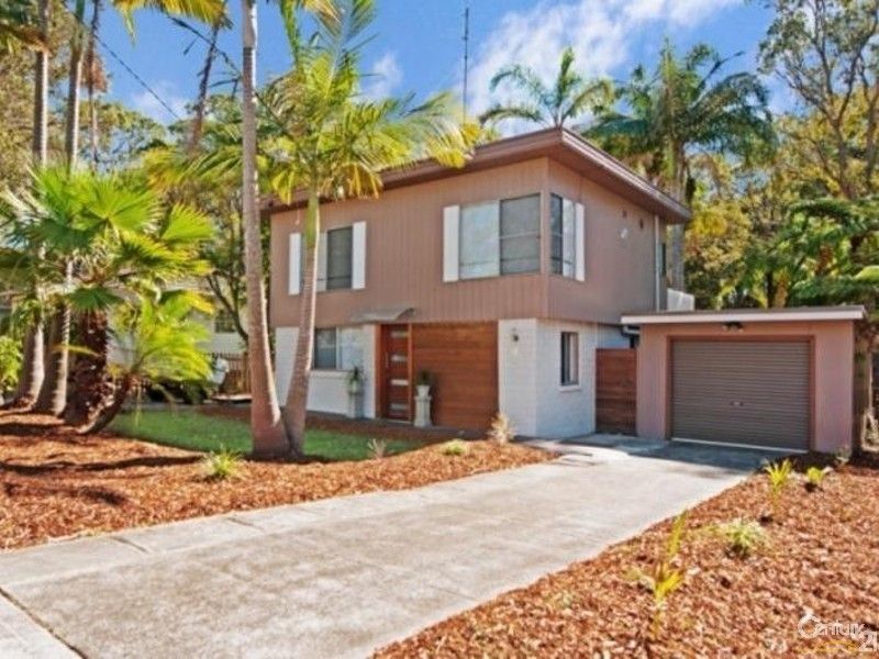 1 Birrabang Avenue, Summerland Point Property History & Address