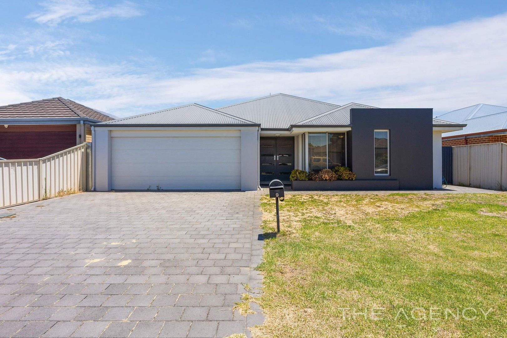 9 Tarwhine Close, South Lake WA 6164, Image 0