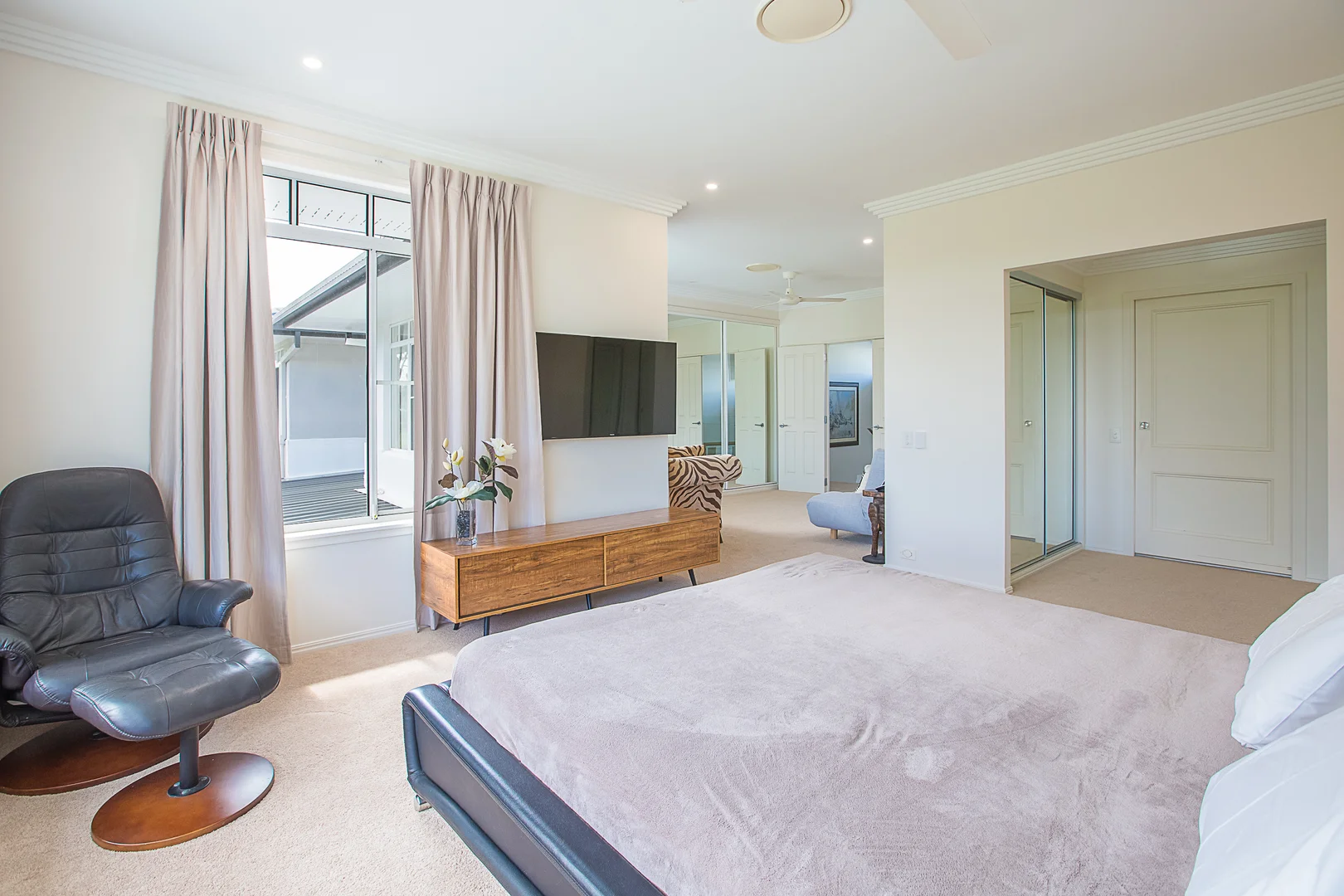 Additional image 11 of 4643 The Parkway, Hope Island QLD 4212