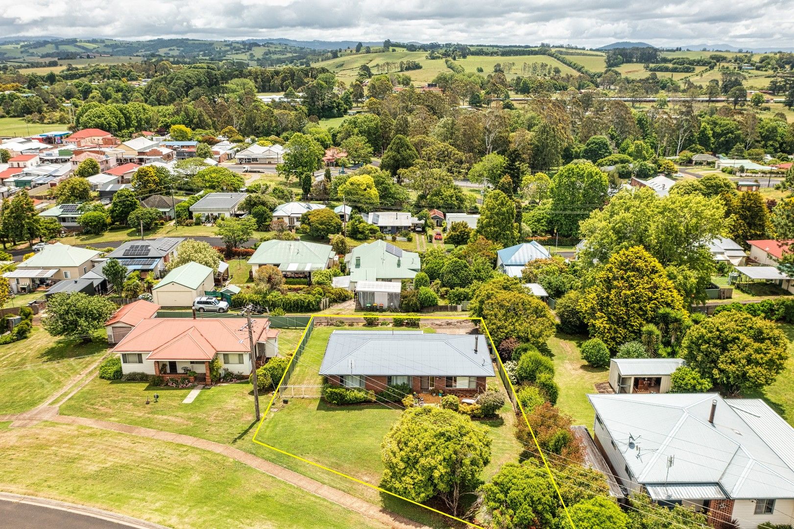 24 Beech Street, Dorrigo NSW 2453 Domain