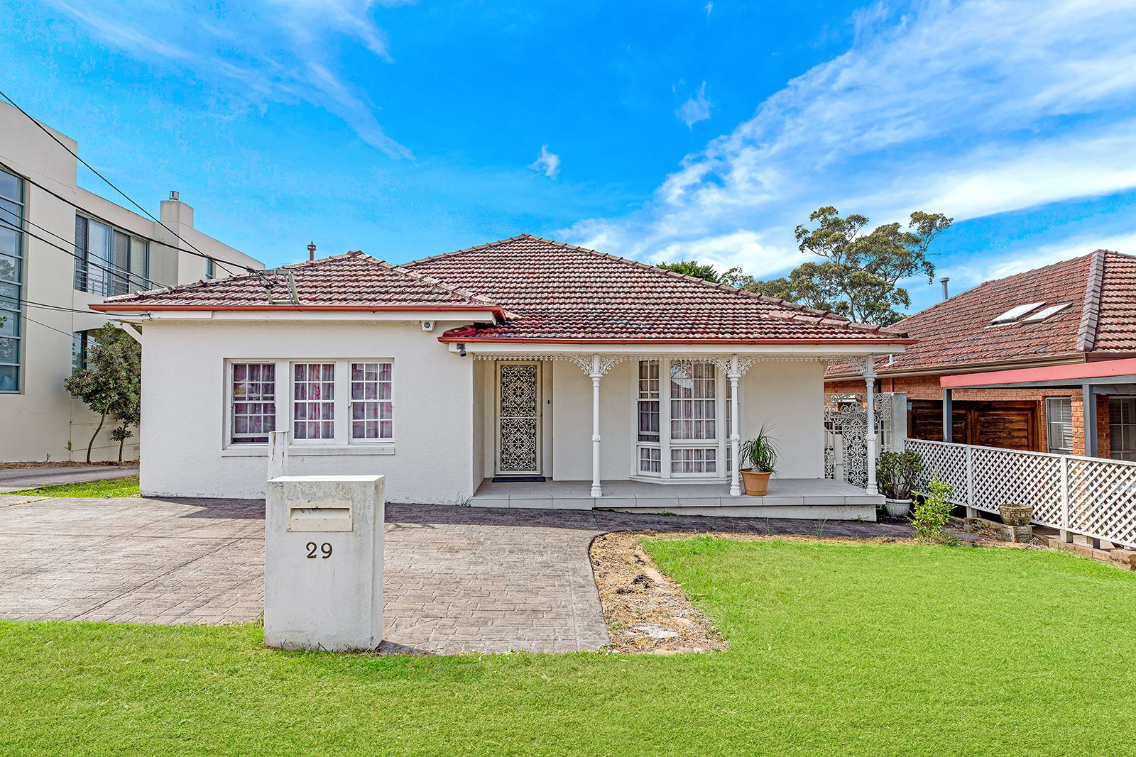 29 Queens Road, Connells Point NSW 2221