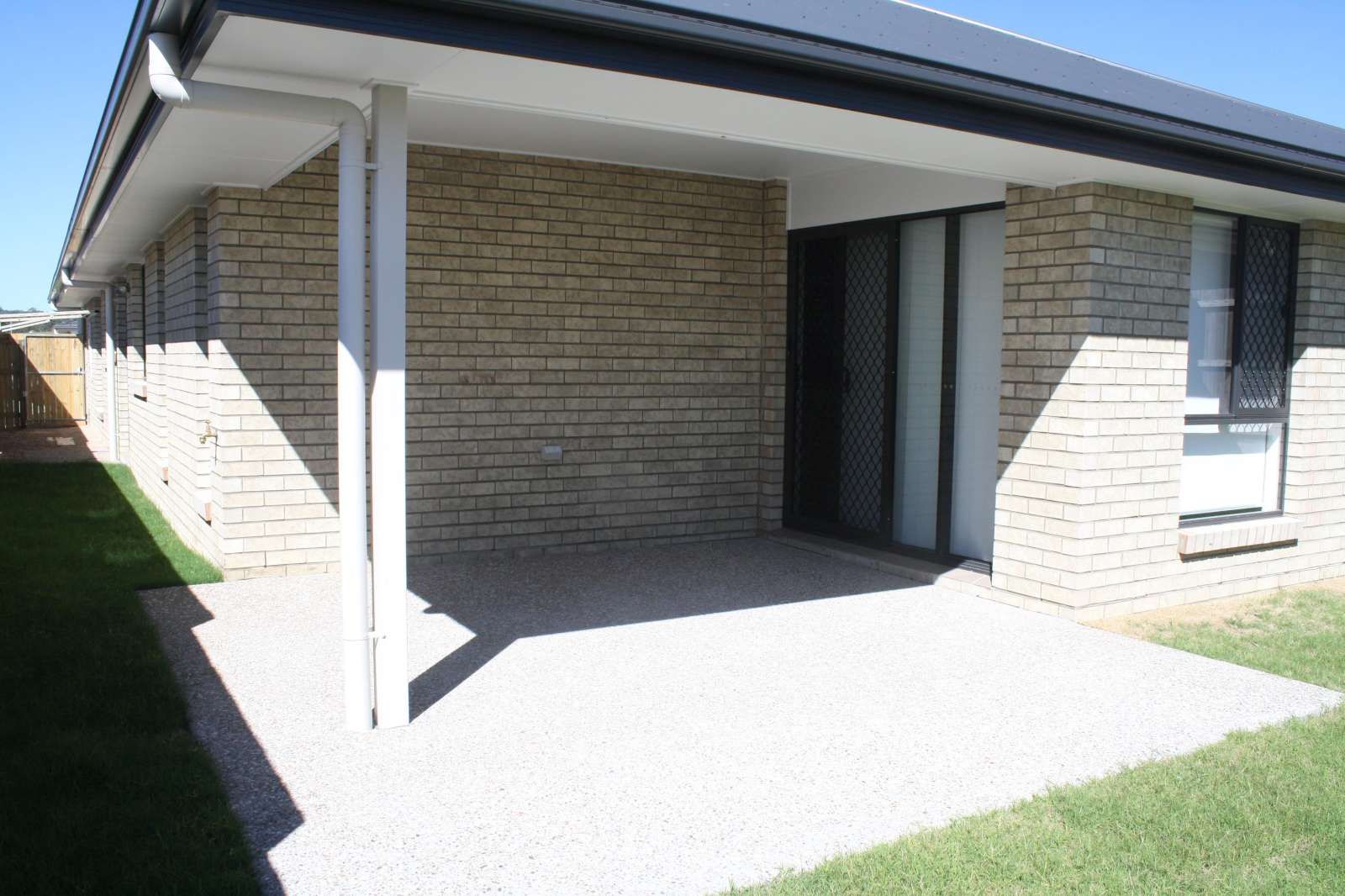 4 bedrooms House in 21 Butterfly Way RIPLEY QLD, 4306