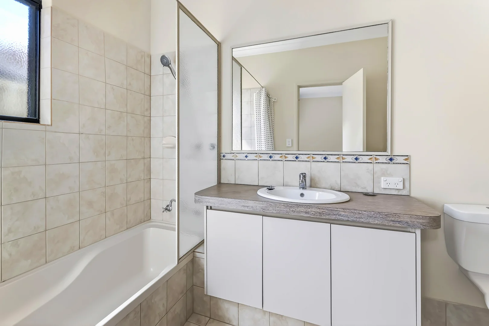 Additional image 19 of 2/31 Stannard Street, Bentley WA 6102