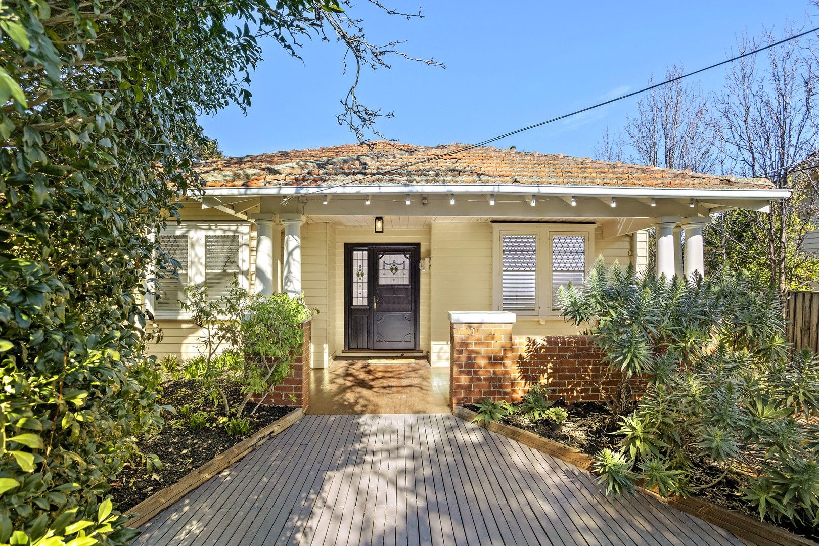 98 Linacre Road, Hampton VIC 3188, Image 0