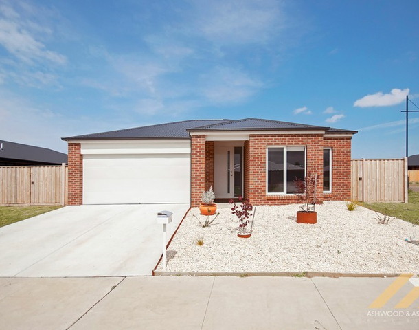 1 Flycatcher Way, Bairnsdale VIC 3875