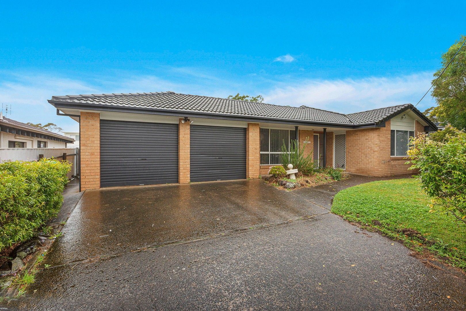 4 bedrooms House in 60 Badgery Street ALBION PARK NSW, 2527