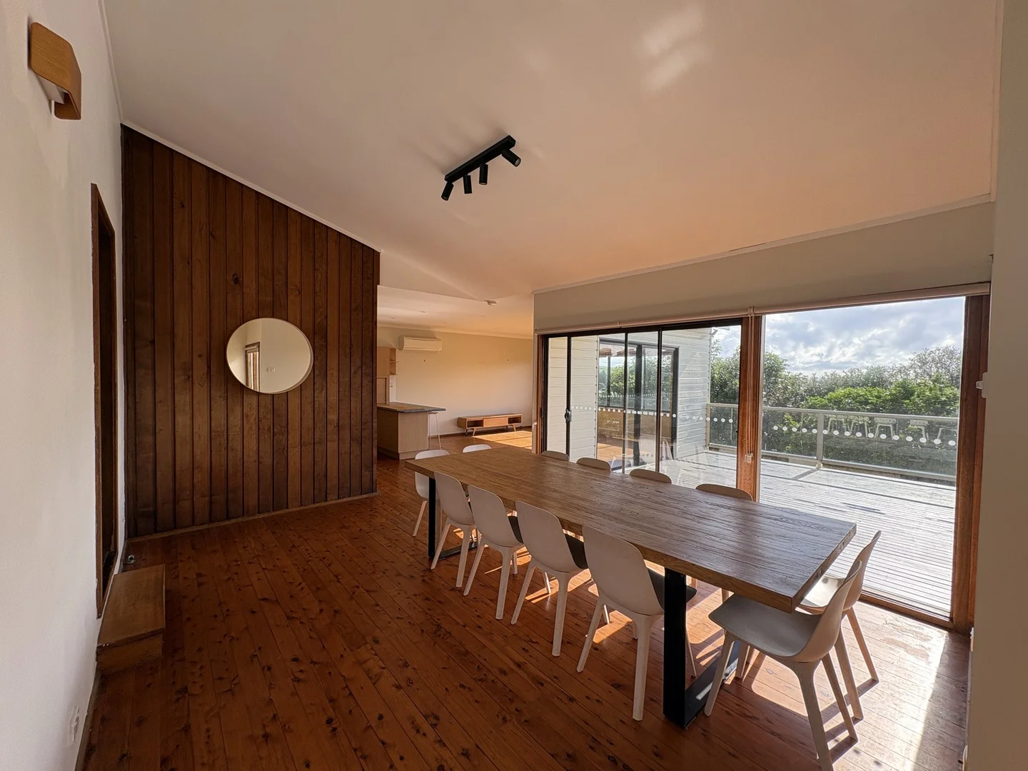 Primary image of 28 Armstrong Avenue, Gerringong NSW 2534