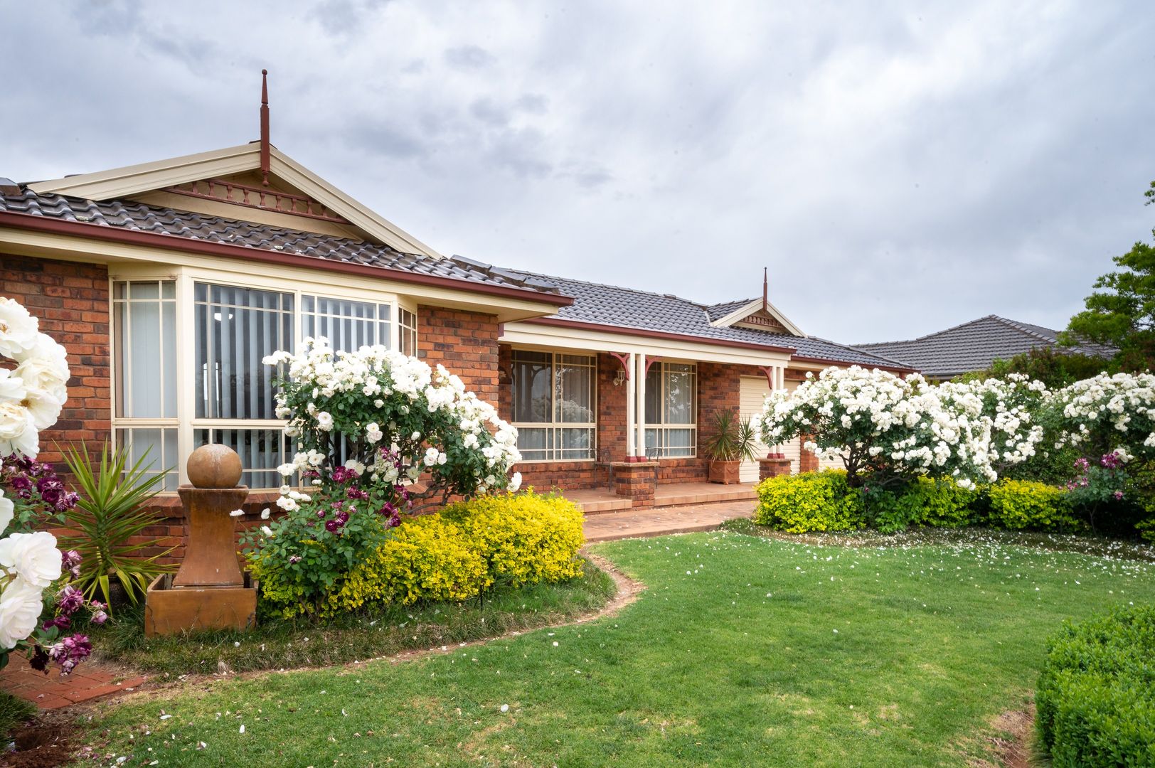 72 Clifton Boulevard, Griffith NSW 2680, Image 1