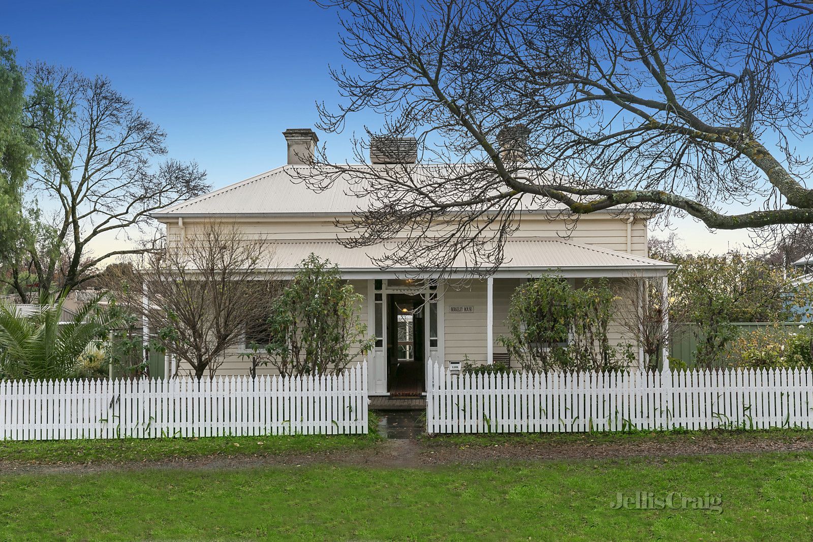 11 Berkeley Street, Castlemaine VIC 3450, Image 0