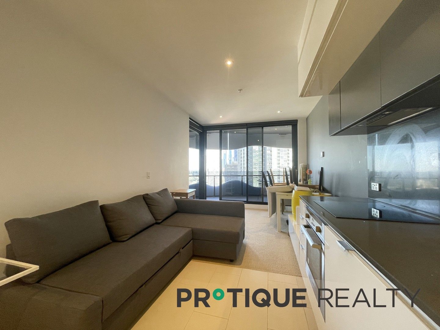 2 bedrooms Apartment / Unit / Flat in 2513/551 Swanston Street CARLTON VIC, 3053