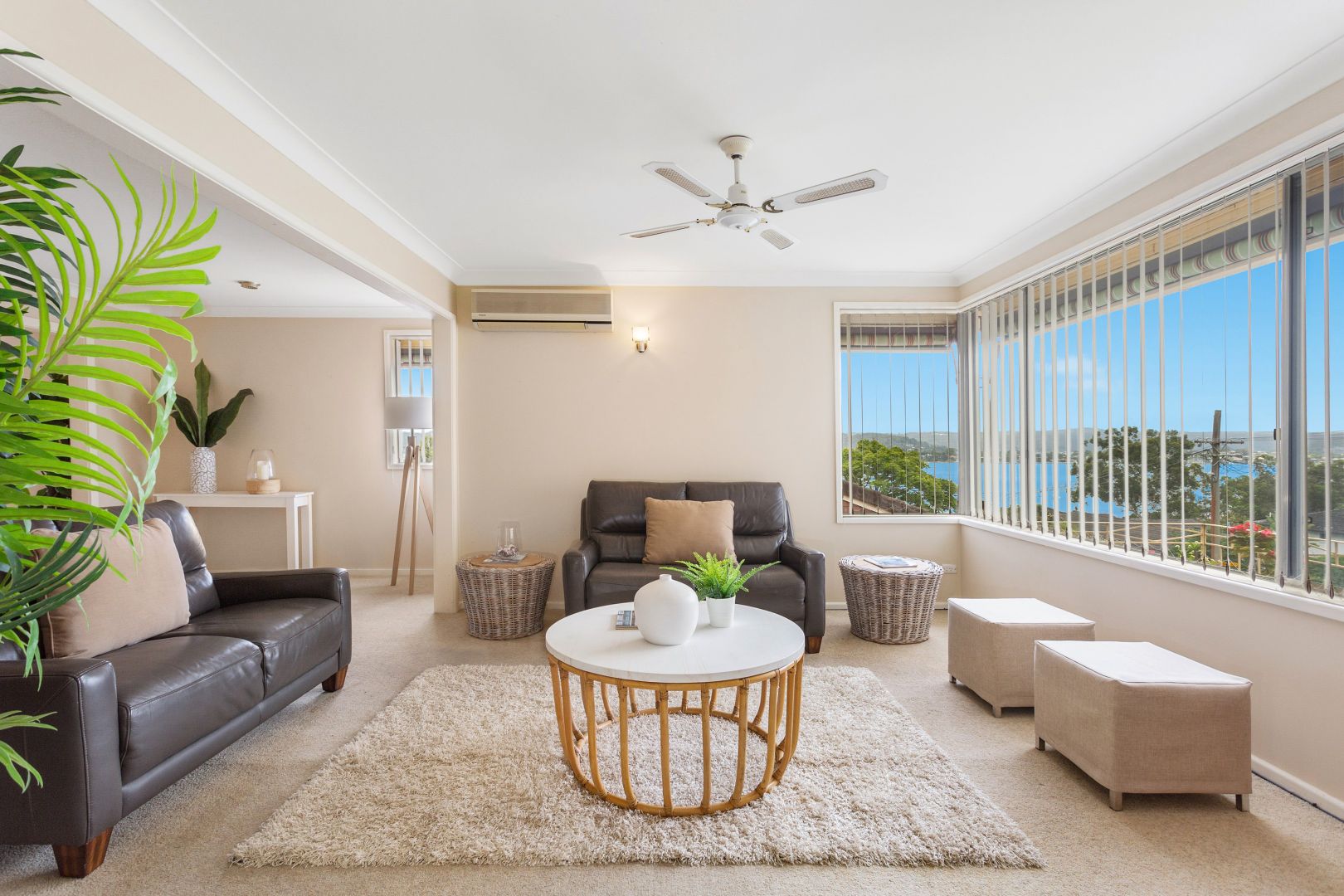 14 Greenslope Drive, Green Point NSW 2251, Image 2